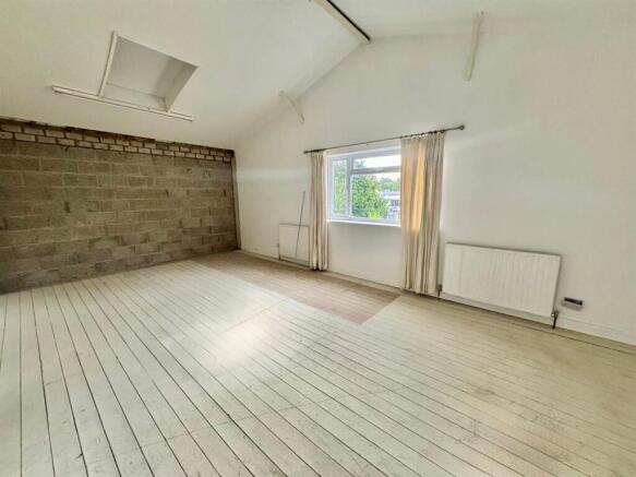 PHOTO-2025-08-09-07-37-33 (2).jpg