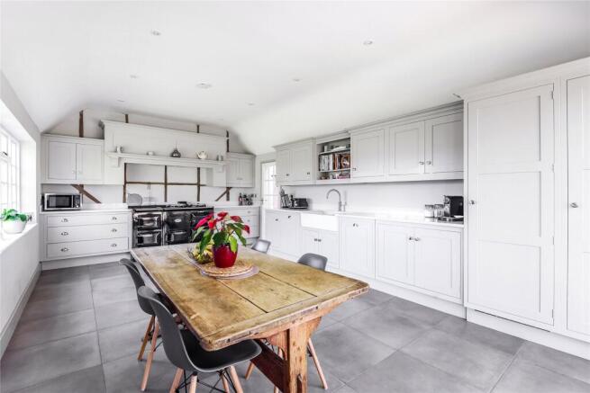 Kitchen/Breakfast Rm