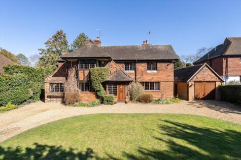 Pennymead Drive, East Horsley, Leatherhead, Surrey, KT24