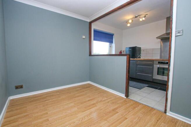 Kitchen / Lounge