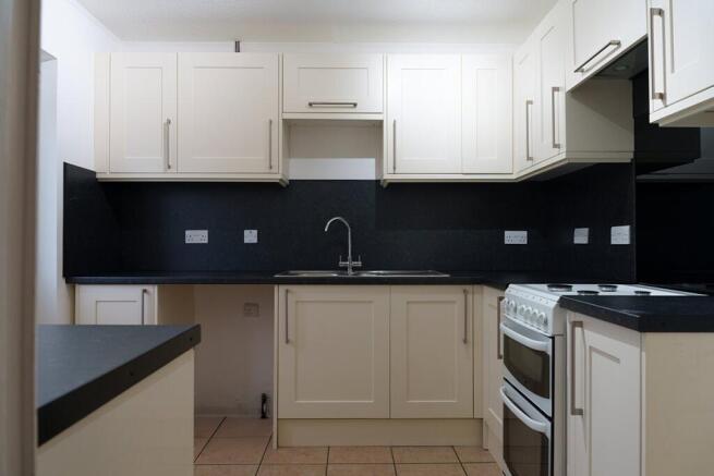 98 St Laurence Kitch