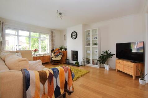 Jacqueline Gardens, Billericay, CM12