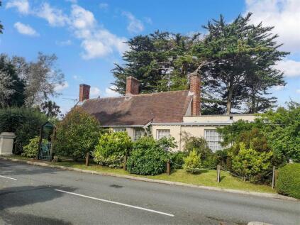 Port La Salle, Bouldnor, Yarmouth, Isle of Wight
