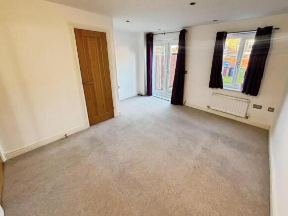 8296b670-Living 20room.jpg