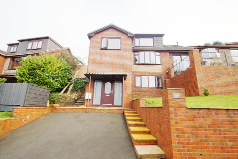 Birks Avenue, Austerlands, Greater Manchester, OL4