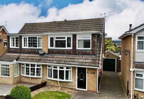 Badsworth Close, Guisborough, North Yorkshire, TS14