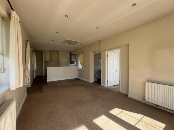 Kitchen/Lounge