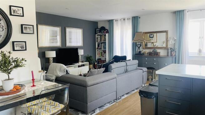 Sitting room.jpg