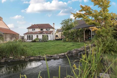 Smallridge, Axminster