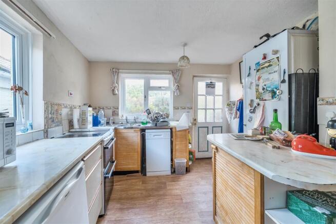 Rose Cottage KITCHEN.jpg