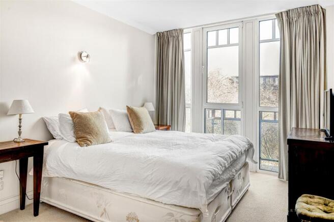 Bedroom.JPG