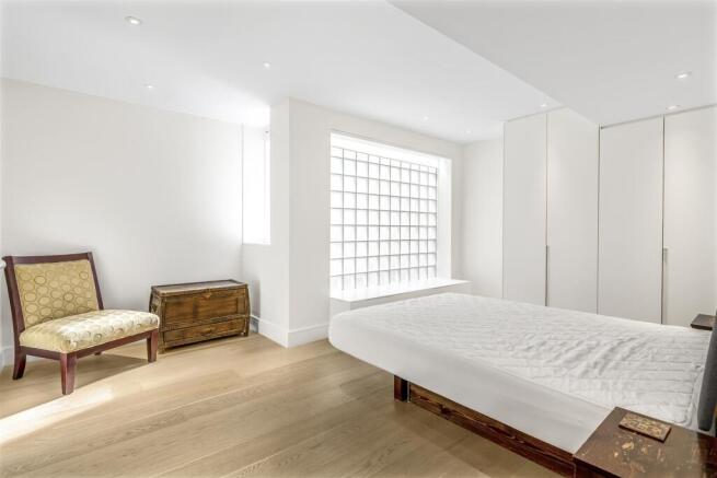Bedroom.JPG