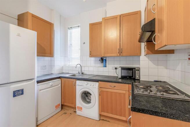 Kitchen.JPG