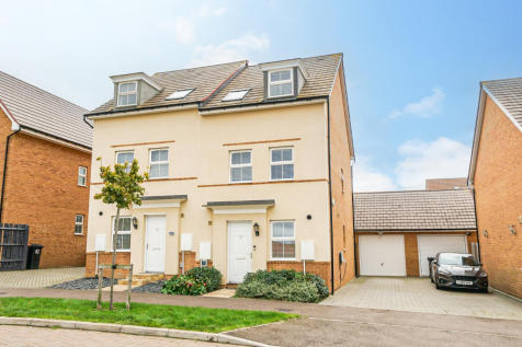 Wallis Drive, Leighton Buzzard