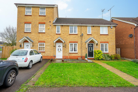 Roundel Drive, Leighton Buzzard