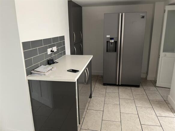 Kitchen c.JPG