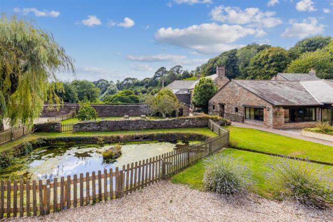 A04 - Bluebell Stancombe Manor Sherford - 250821.j