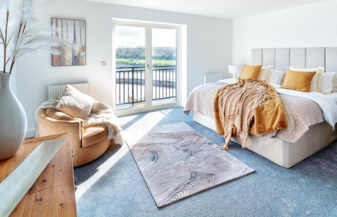 Bedroom..jpg