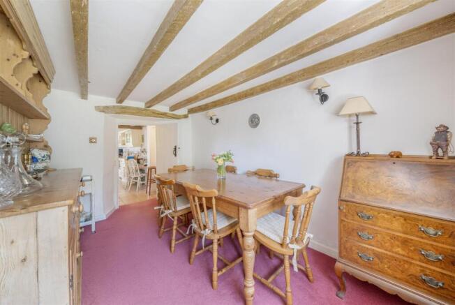 Dining Room.jpg