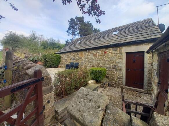 Newbridge Barn