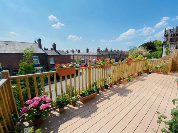 GROUND FLOOR DECK TERRACE