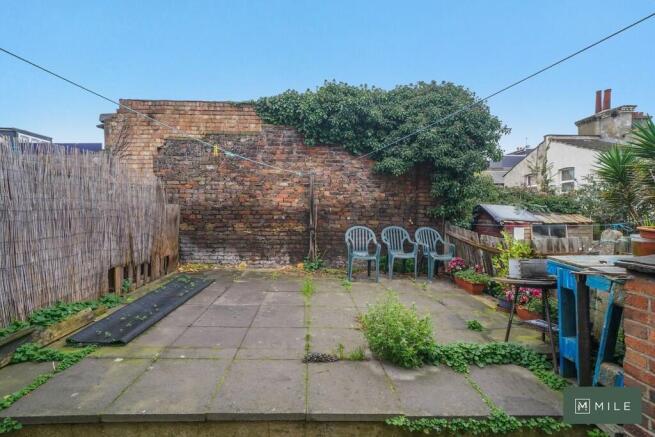 24 Grange Road - ...