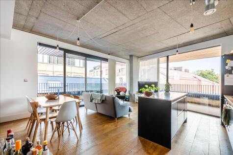 The Fisheries, London Fields, E8