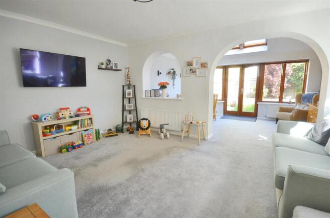 Sitting to Dining Room