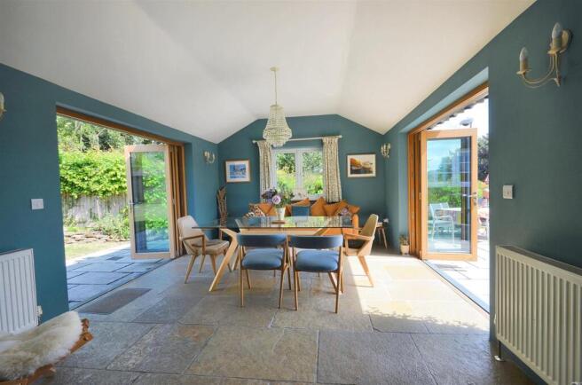 Dining/Family Room