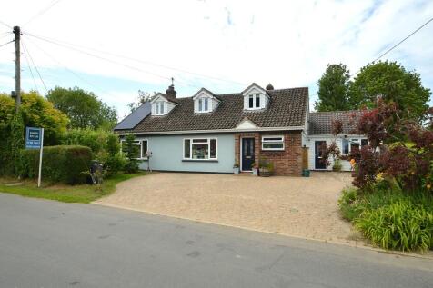 Cross End, Pebmarsh, Essex