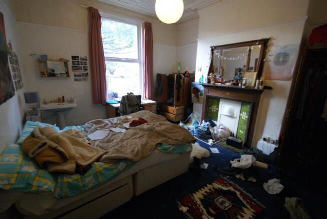 9 Bedroom Terraced House To Rent In Ash Grove Hyde Park Leeds Ls6