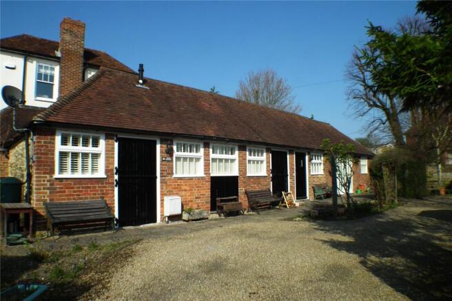2 Bedroom Bungalow To Rent In Old Barn Close Kemsing Kent Tn15