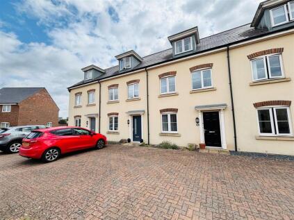 Blueberry Road, Melksham