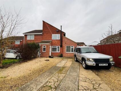 Quantock Close, Melksham