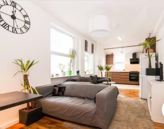 Living room2.jpeg