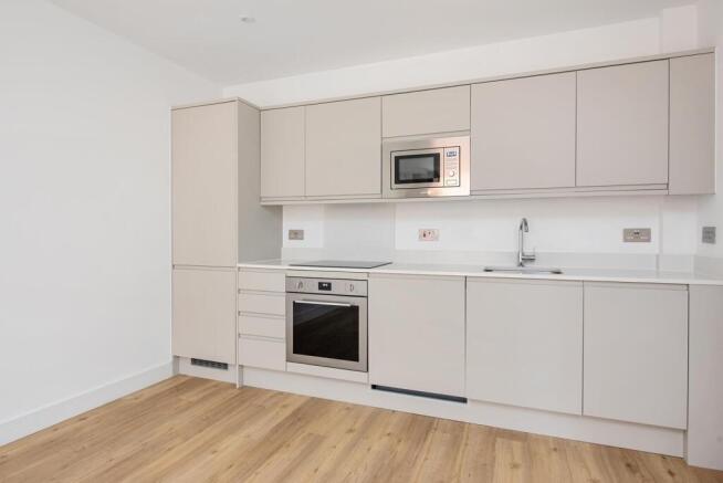 32 Hillside Place (5).jpg