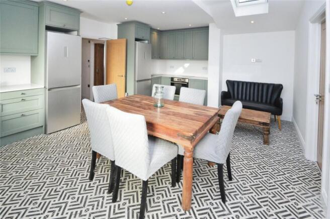 Kitchen/Dining Room