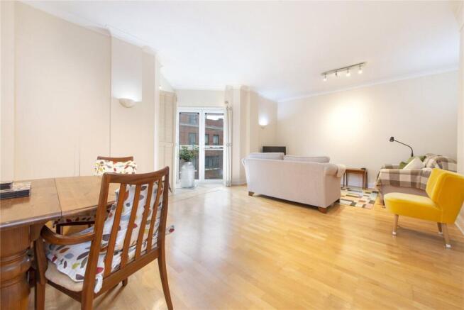 Living/Dining Area