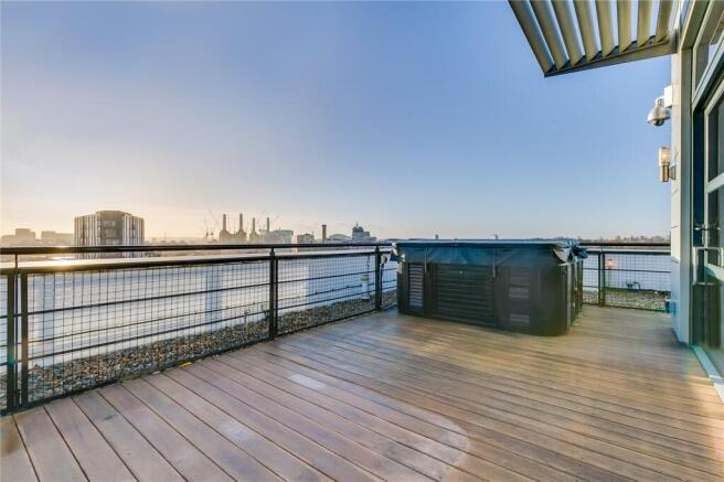 Roof-Terrace/ Tub