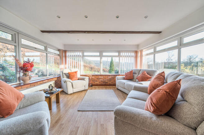 1386290-10-6939a5...