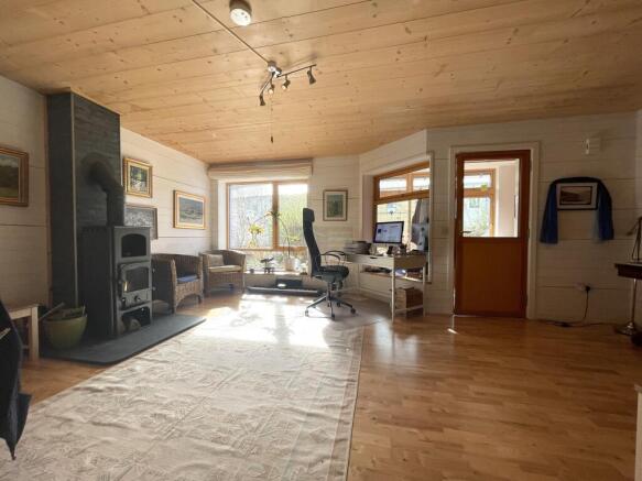 Family Room.JPG