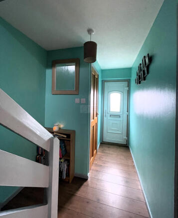 Hallway.JPG
