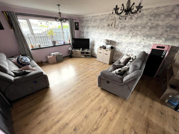 Lounge a.JPG
