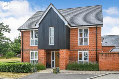 Fox Close, Arborfield Green, Reading, Berkshire