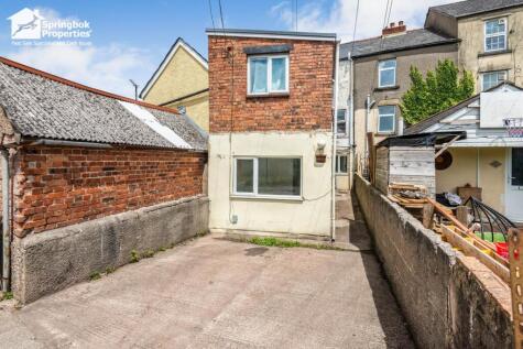 High Street, Cinderford, Gloucestershire