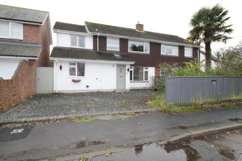 Firmount Close, Lymington, Hampshire