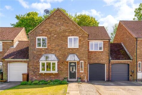 St. Nicholas Close, North Newbald, York, East Yorkshire, YO43