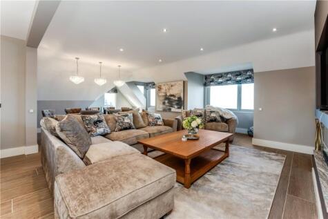 Farne House, 12 Crewe Street, Seahouses, Northumberland, NE68