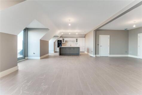 Farne House, 12 Crewe Street, Seahouses, Northumberland, NE68