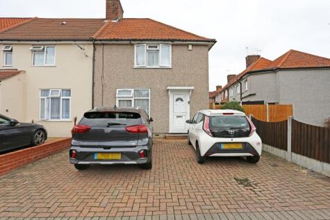 Homestead Road, Dagenham, London, RM8